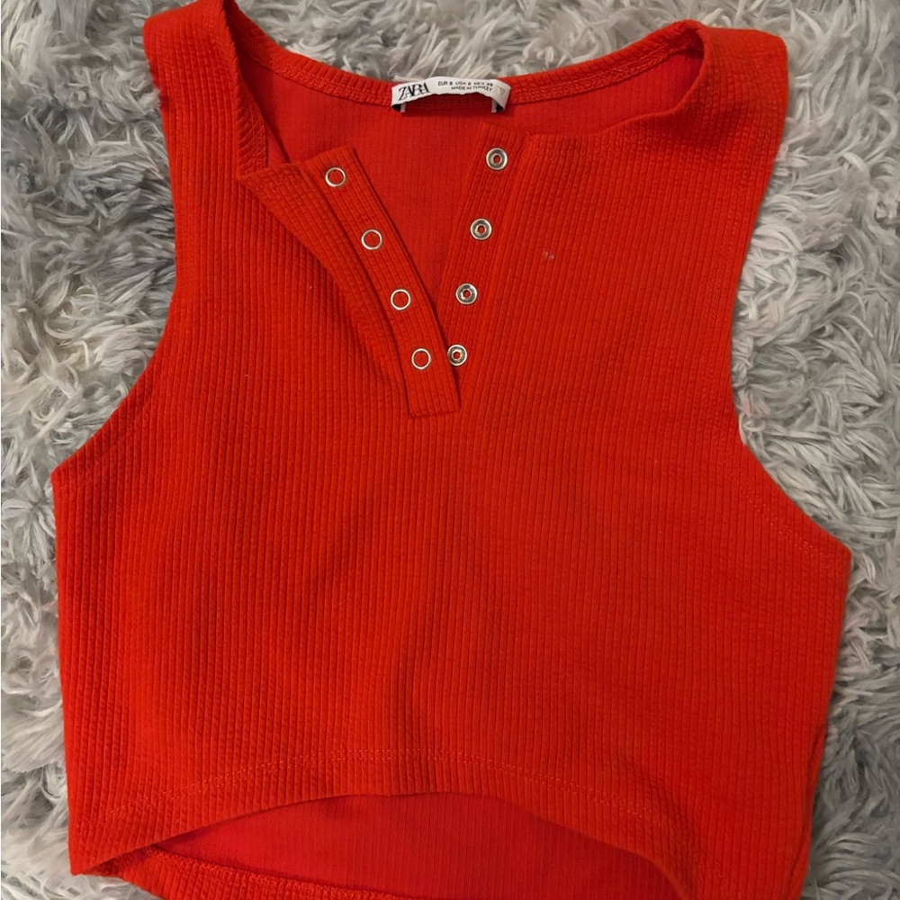 Zara Women's Red Sleeveless Top